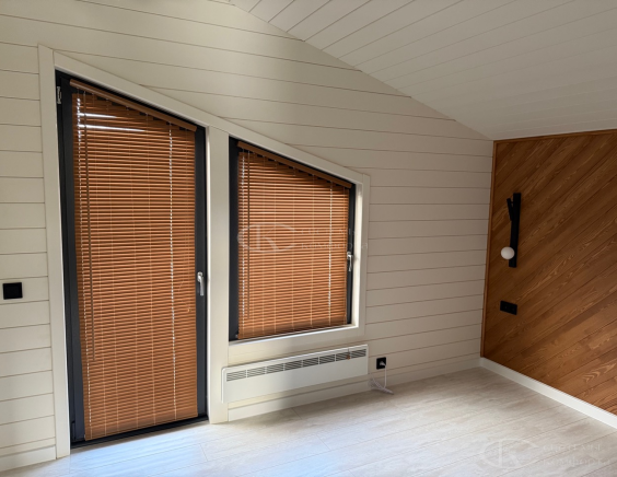 Портфолио жалюзи на треугольные окна